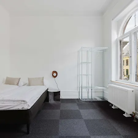 Nomad Lakes Grand For 12 Semesterbostad